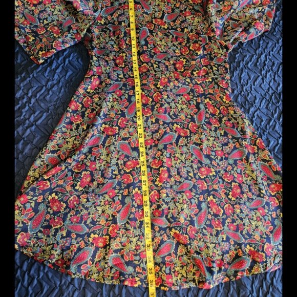 Floral Patterned Dress-NWT-Size Large - Picture 16 of 17